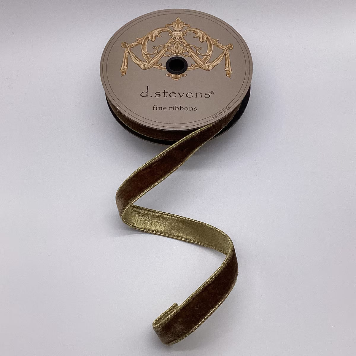 " x 10yds lush velvet metallic gold back, walnut