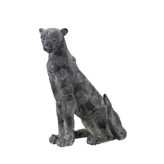 Leo Statue