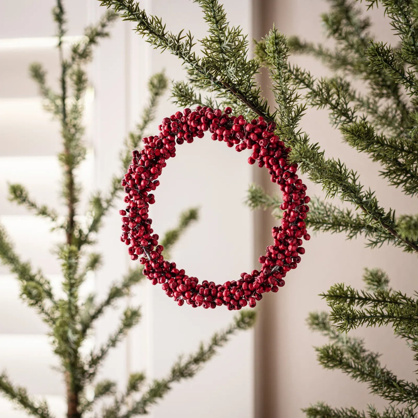 RED WOODEN BEAD BERRY WREATH ORNAMENT 7"