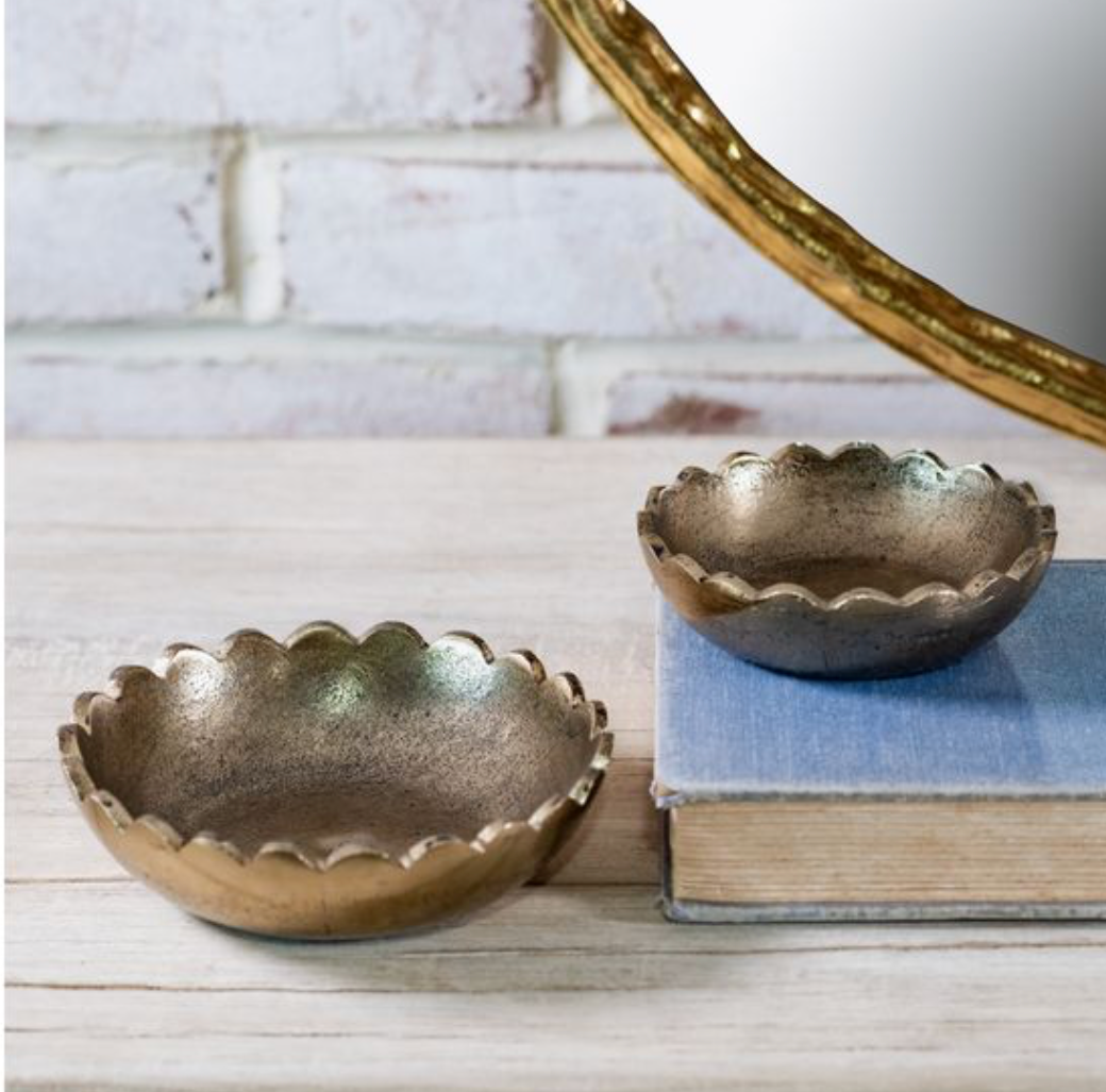 Gold Scallop Bowls