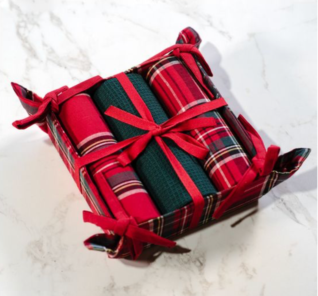 3 PC TARTAN PLAID TOWEL GIFT SET