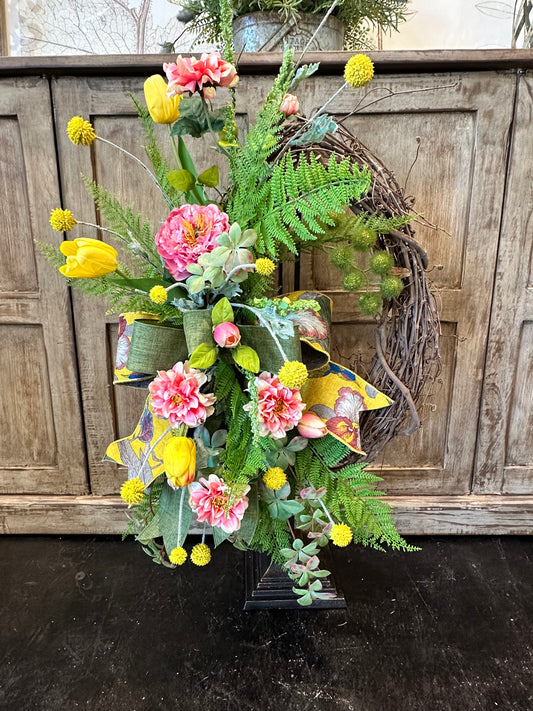 18” Spring Tulip Wreath