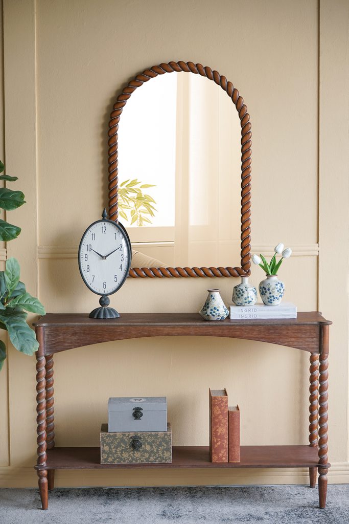 Vintage-Inspired Black Oval Table Clock