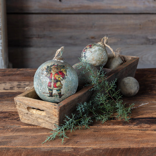 VINTAGE SANTA BEARING GIFTS 6" BALL