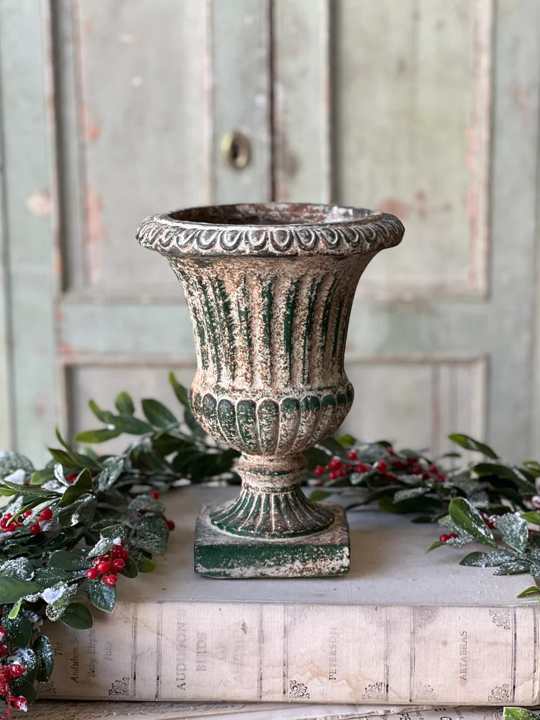 Killington Urn | 10.5"