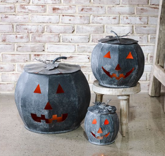 BLACK TIN PUMPKINS