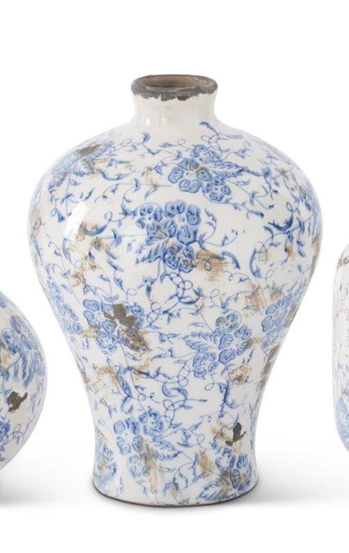 BLUE & WHITE CERAMIC BUD VASE