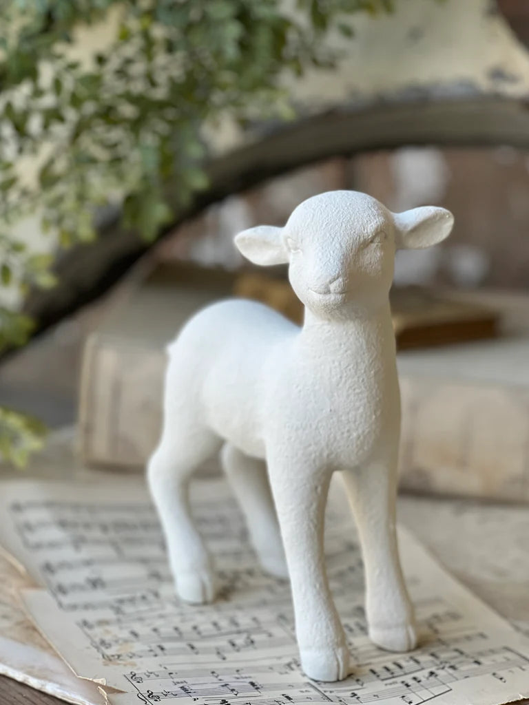Shepherd's Rest Lamb | Standing