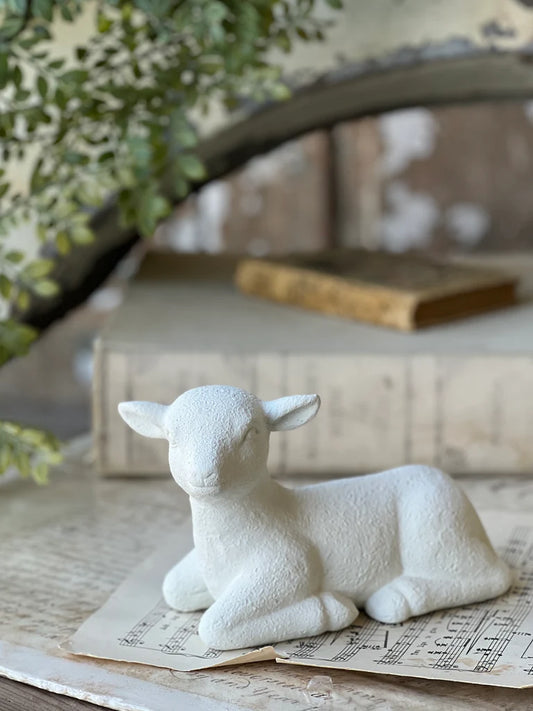 Shepherd's Rest Lamb | Sitting